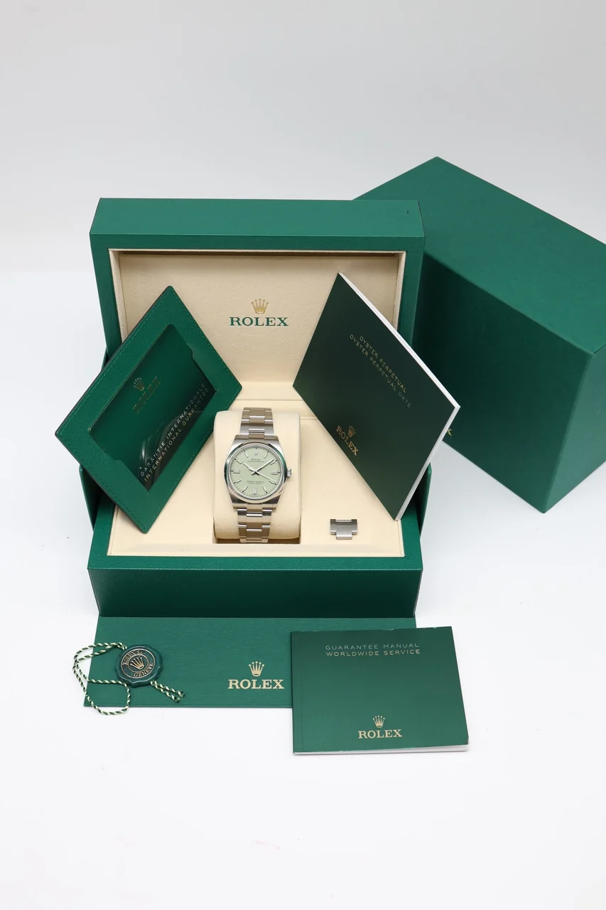 Rolex Perpetual 36 – Ref. 126000, Sehr gut – 8/10