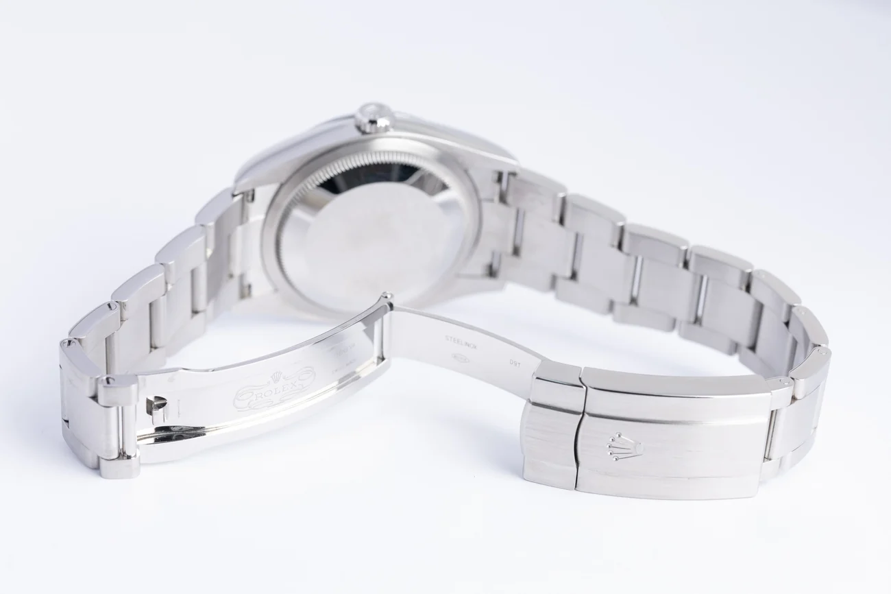 Rolex Perpetual 36 – Ref. 126000, Sehr gut – 9/10