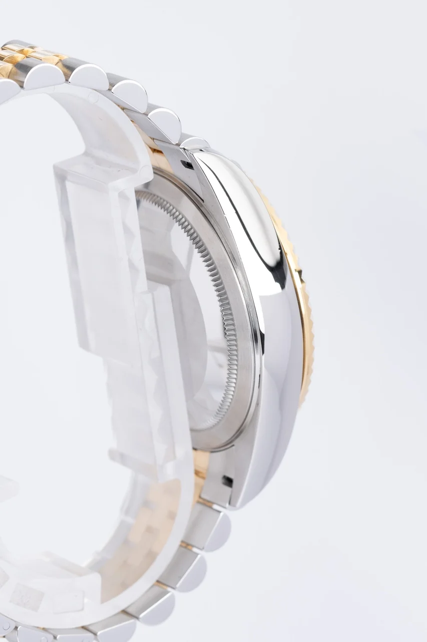 Rolex Sky-Dweller – Ref. 326933, Sehr gut – 2/10