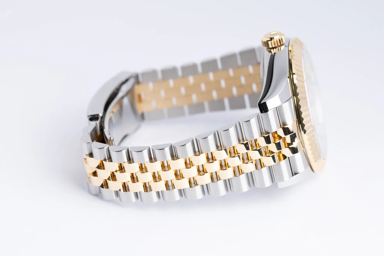 Rolex Sky-Dweller – Ref. 326933, Sehr gut – 5/10