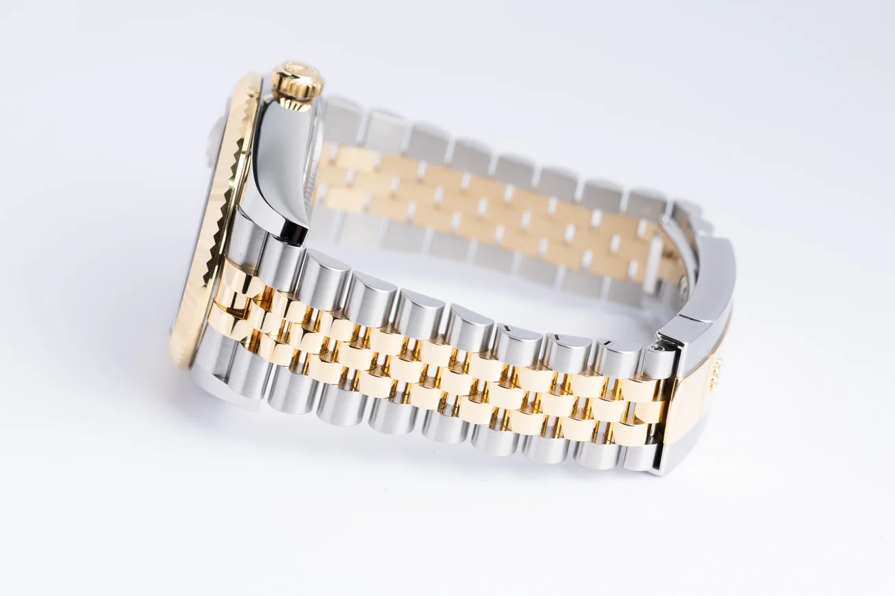 Rolex Sky-Dweller – Ref. 326933, Sehr gut – 7/10