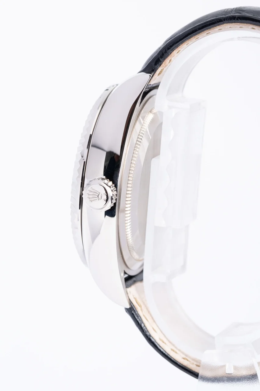 Rolex Sky-Dweller – Ref. 326139, Sehr gut – 4/10