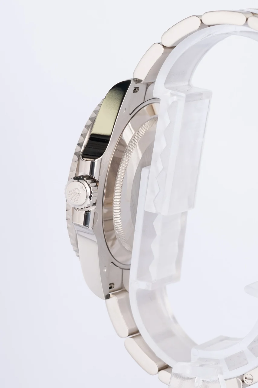 Rolex Submariner – Ref. 126619LB, Sehr gut – 2/10