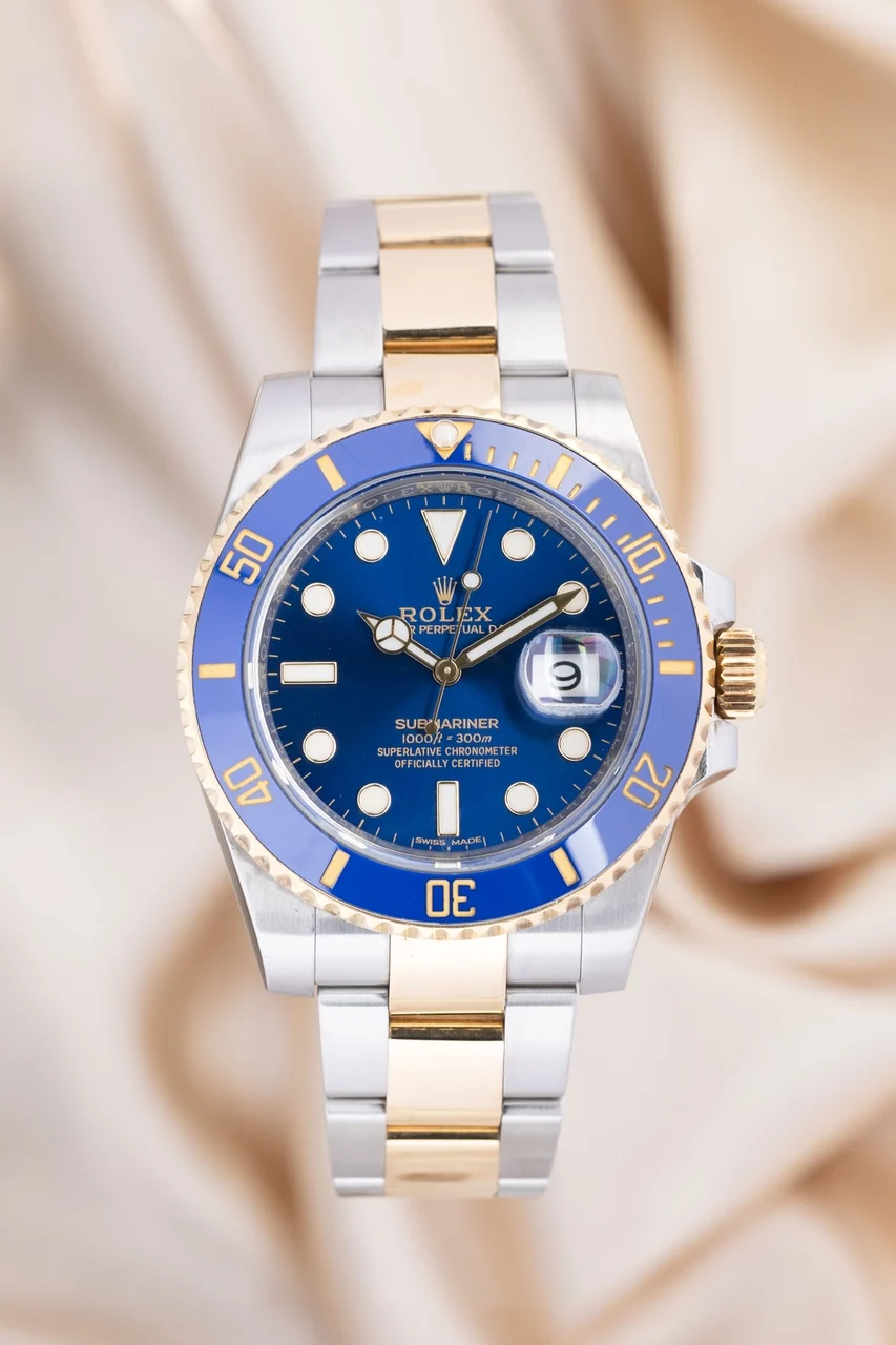 Rolex Submariner – Ref. 116613LB, Sehr gut – 1/10