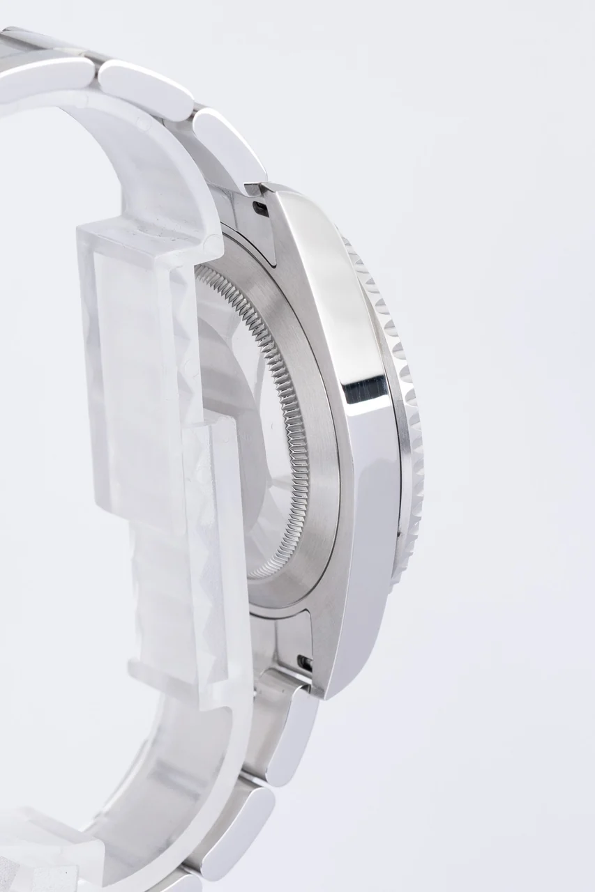 Rolex Submariner – Ref. 124060, very good – Image 2/10