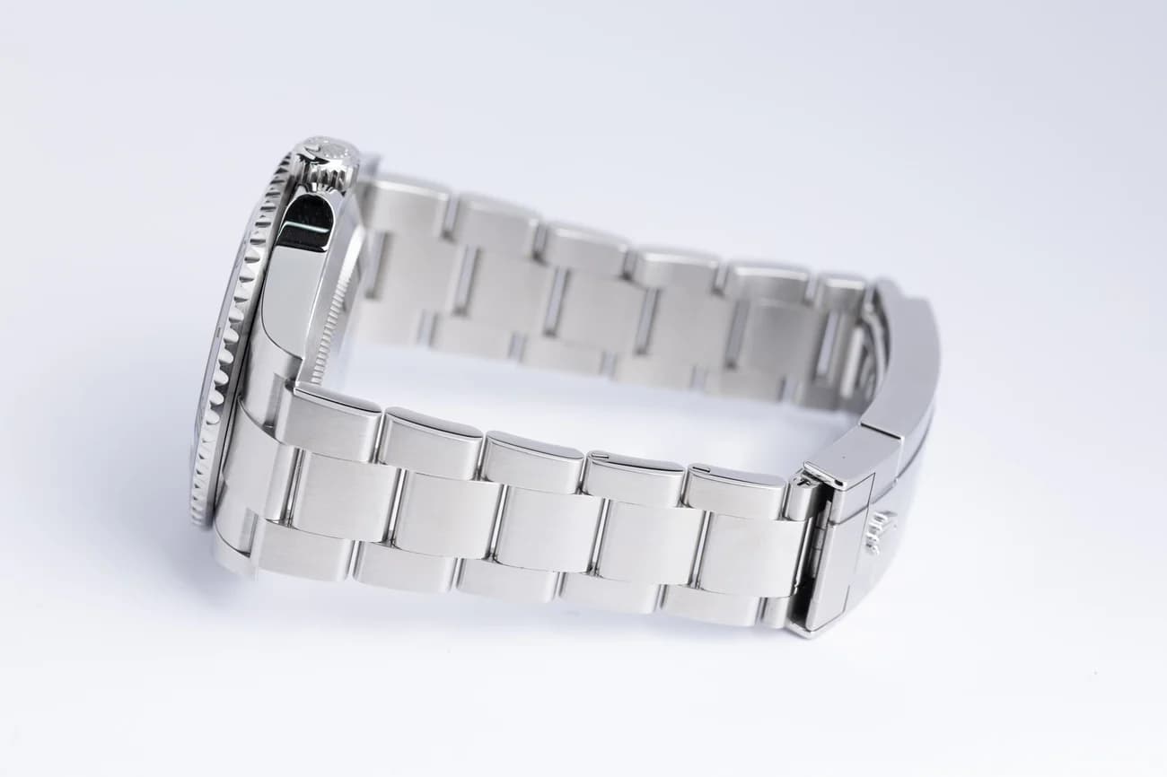 Rolex Submariner – Ref. 124060, Sehr gut – Bild 2/10