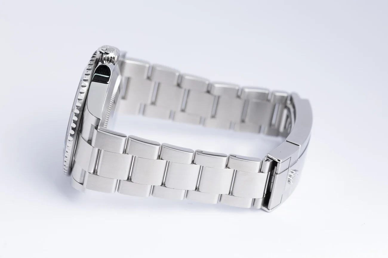 Rolex Submariner – Ref. 124060, Sehr gut – 6/10