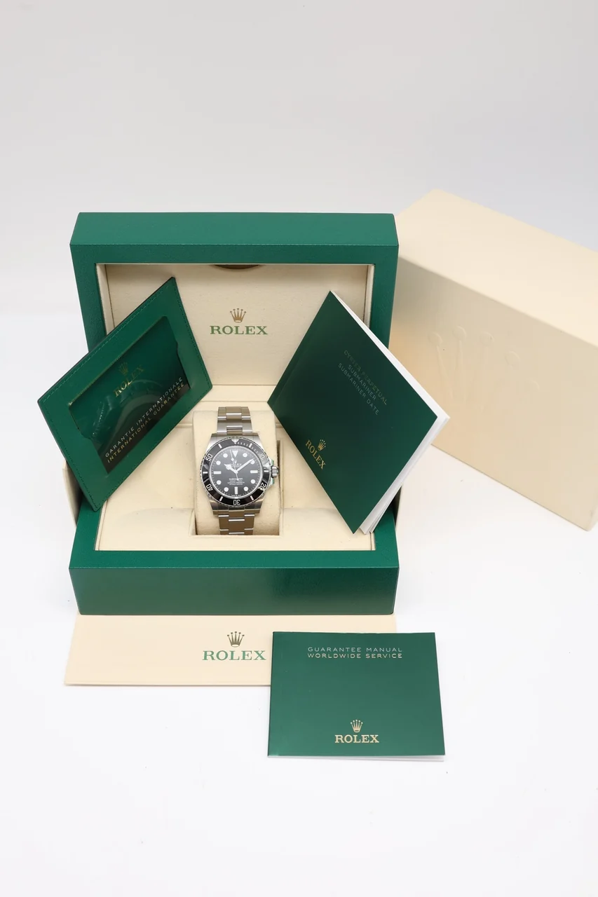 Rolex Submariner – Ref. 124060, Sehr gut – 8/10