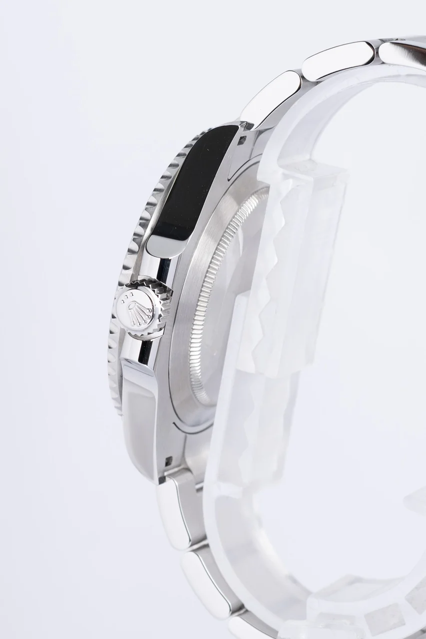 Rolex Submariner – Ref. 124060, Sehr gut – 7/10