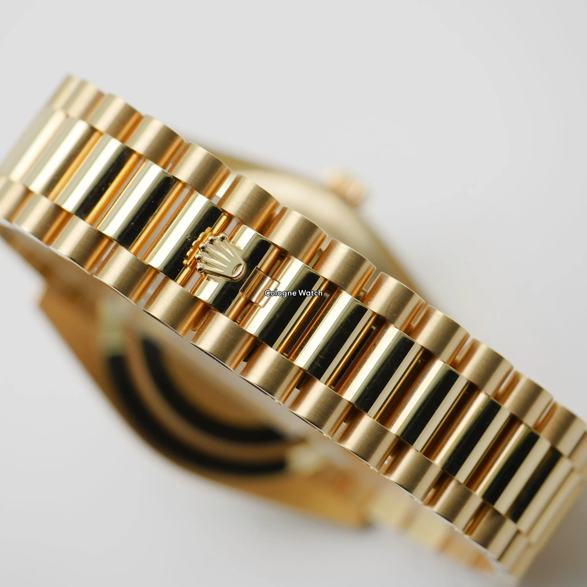 Rolex Day-Date 40 – Ref. 228238, very good – 5/12