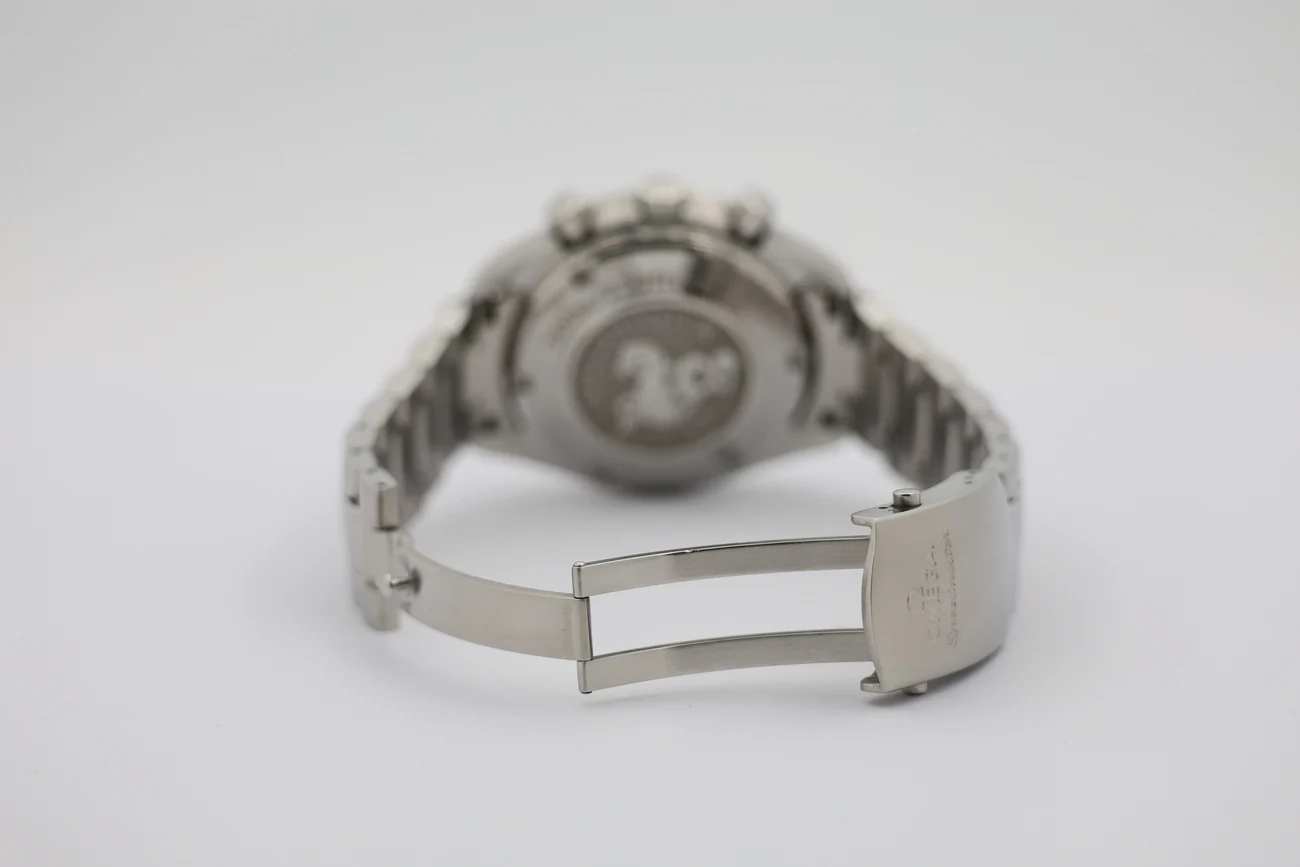 Omega Speedmaster – Ref. 32310404002001, Sehr gut – 3/9
