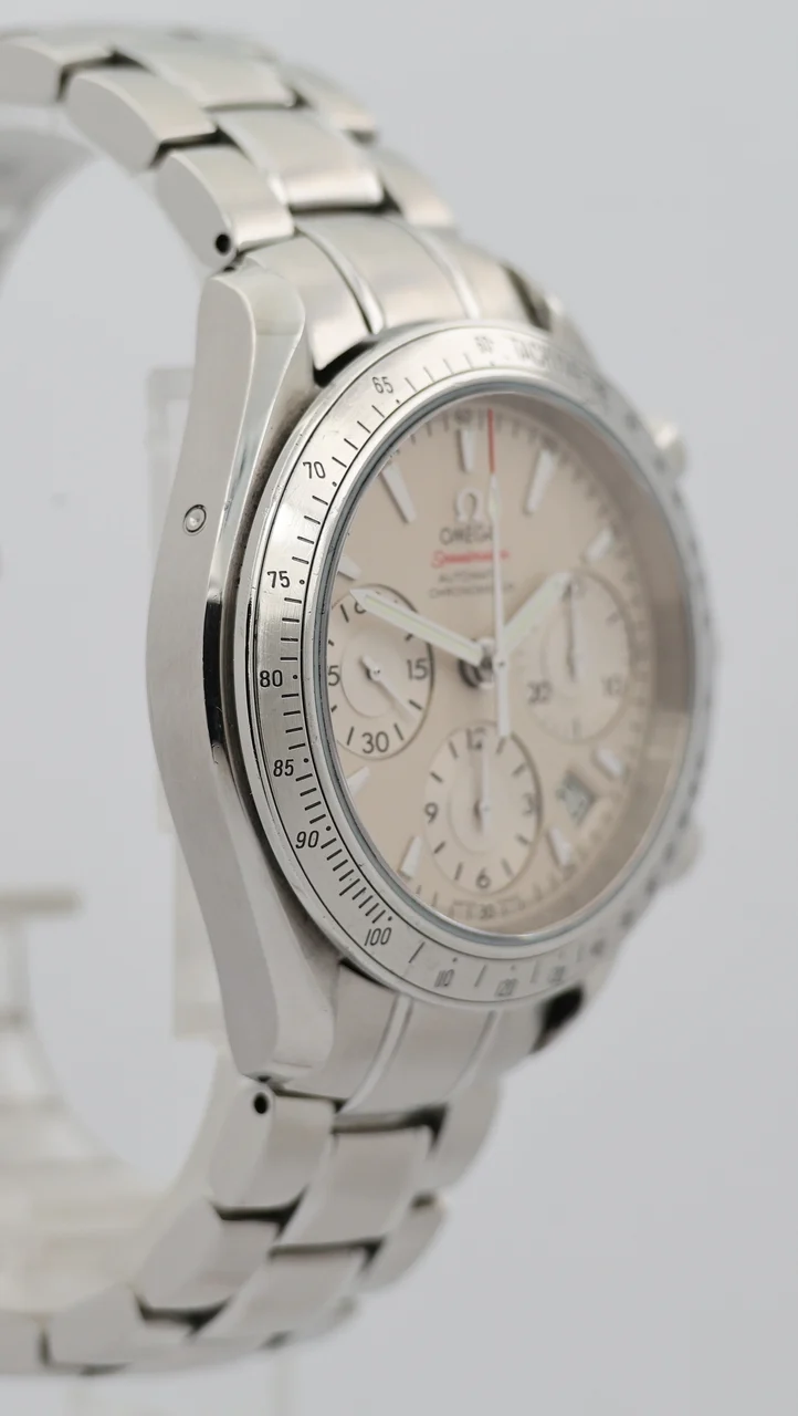 Omega Speedmaster – Ref. 32310404002001, Sehr gut – 5/9