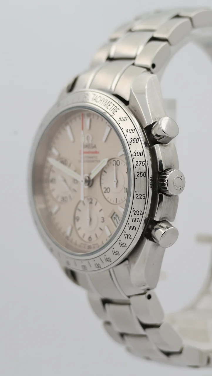 Omega Speedmaster – Ref. 32310404002001, Sehr gut – 9/9