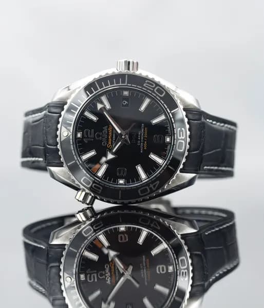 Omega Seamaster Planet Ocean – Ref. 21533402001001, used