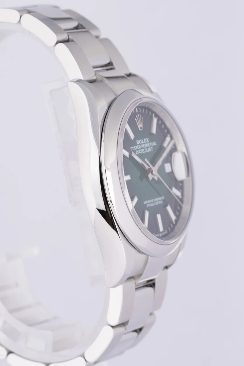 Rolex Datejust 36 – Ref. 126200, very good – 4/10