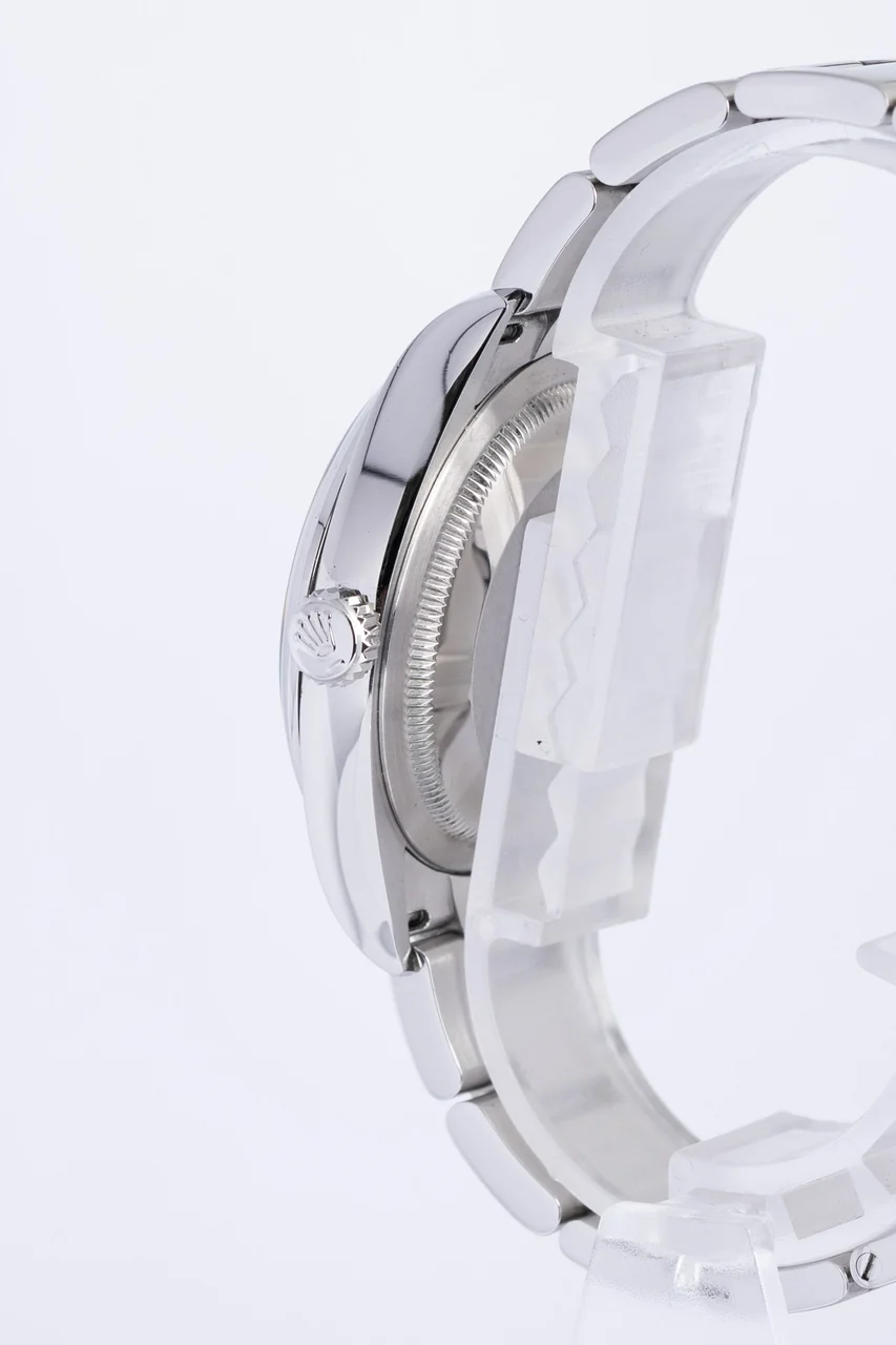 Rolex Datejust 36 – Ref. 126200, Sehr gut – 2/10