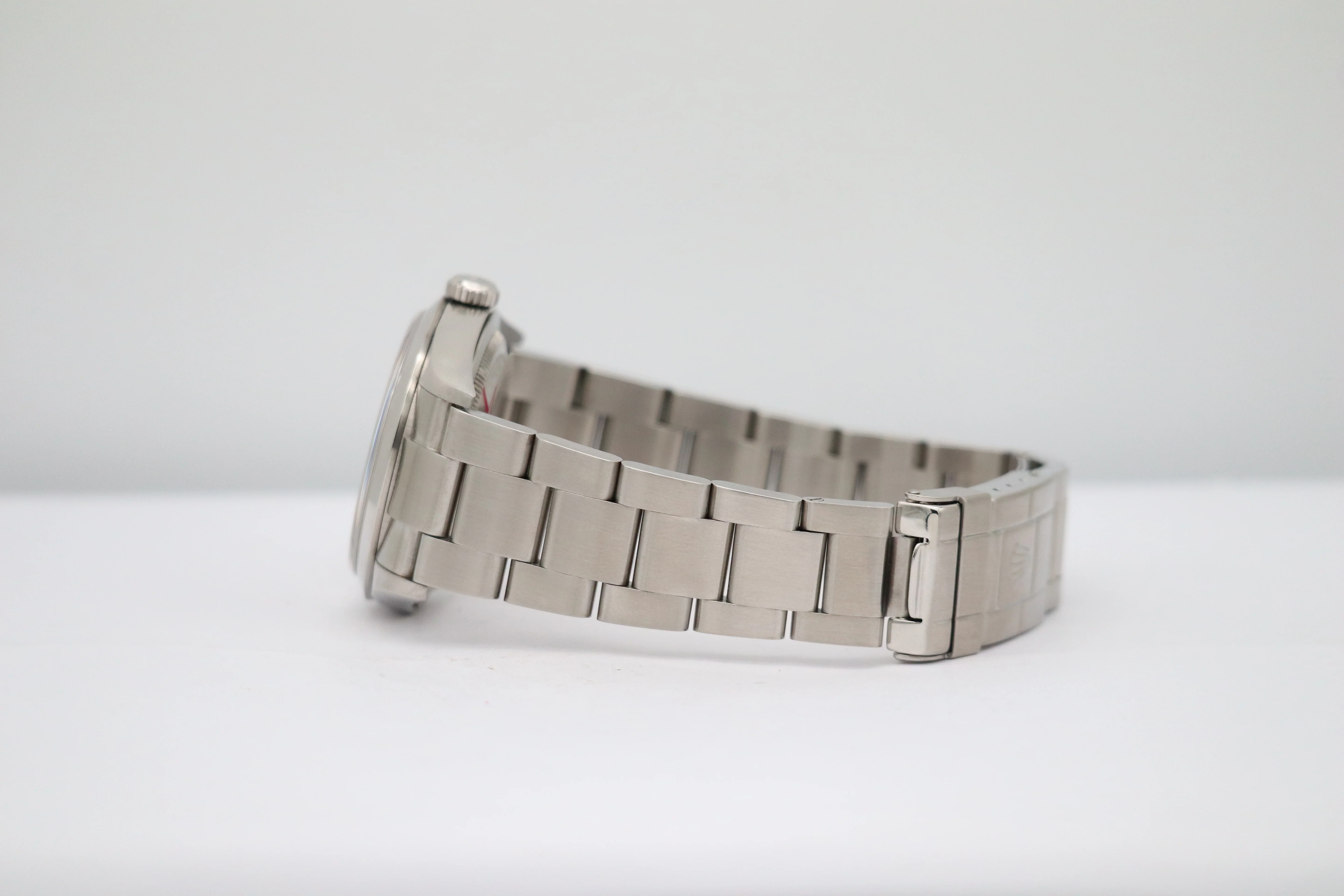 Rolex Explorer – Ref. 114270, Sehr gut – 2/10