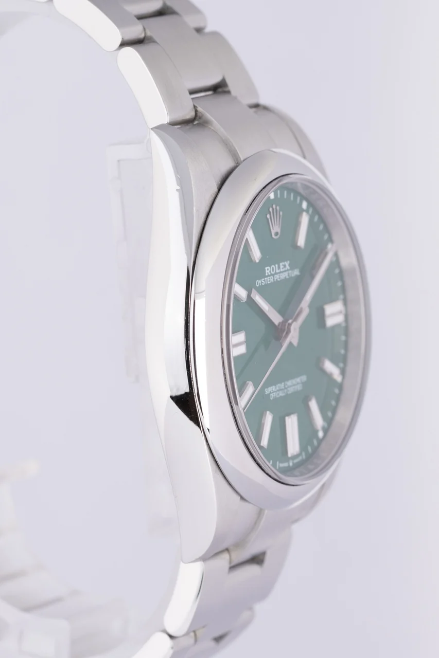 Rolex Oyster Perpetual – Ref. 124300, Sehr gut – 3/10