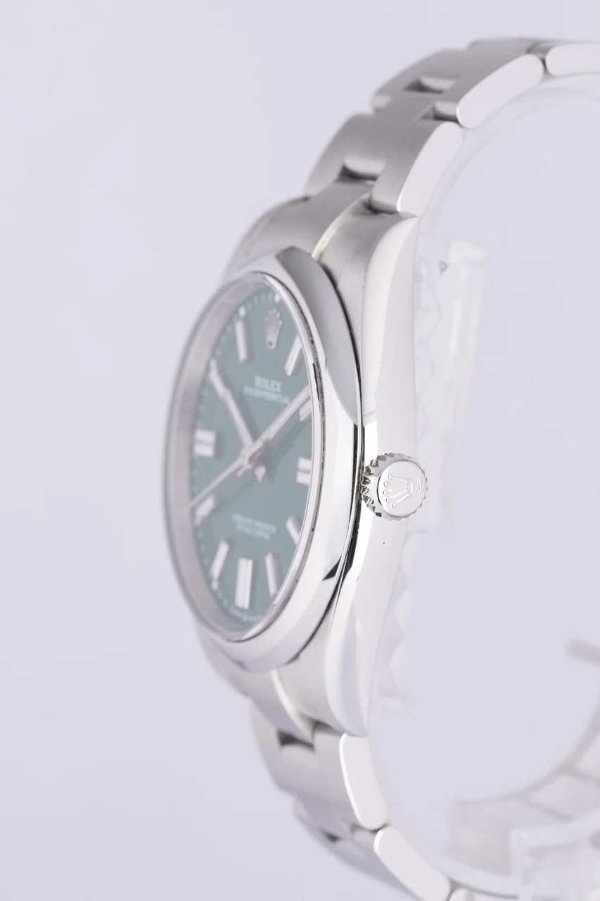 Rolex Oyster Perpetual – Ref. 124300, Sehr gut – Bild 2/10