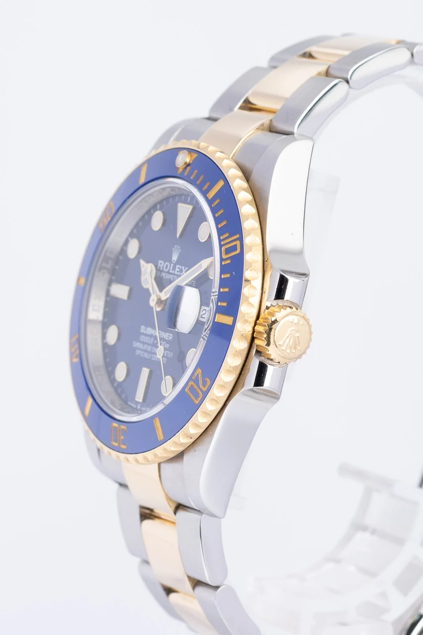 Rolex Submariner – Ref. 126613LB, Sehr gut – 8/10
