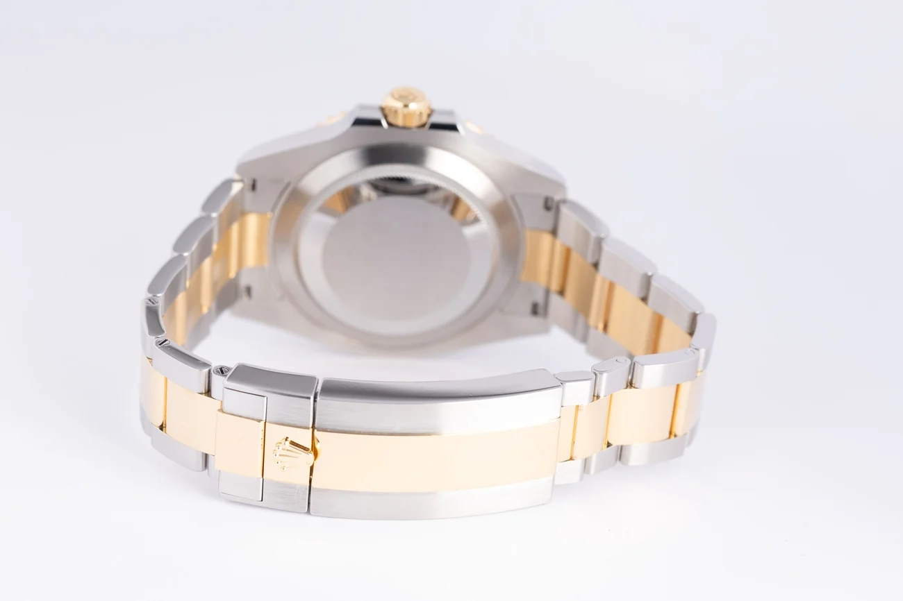 Rolex Submariner – Ref. 126613LB, Sehr gut – 9/10
