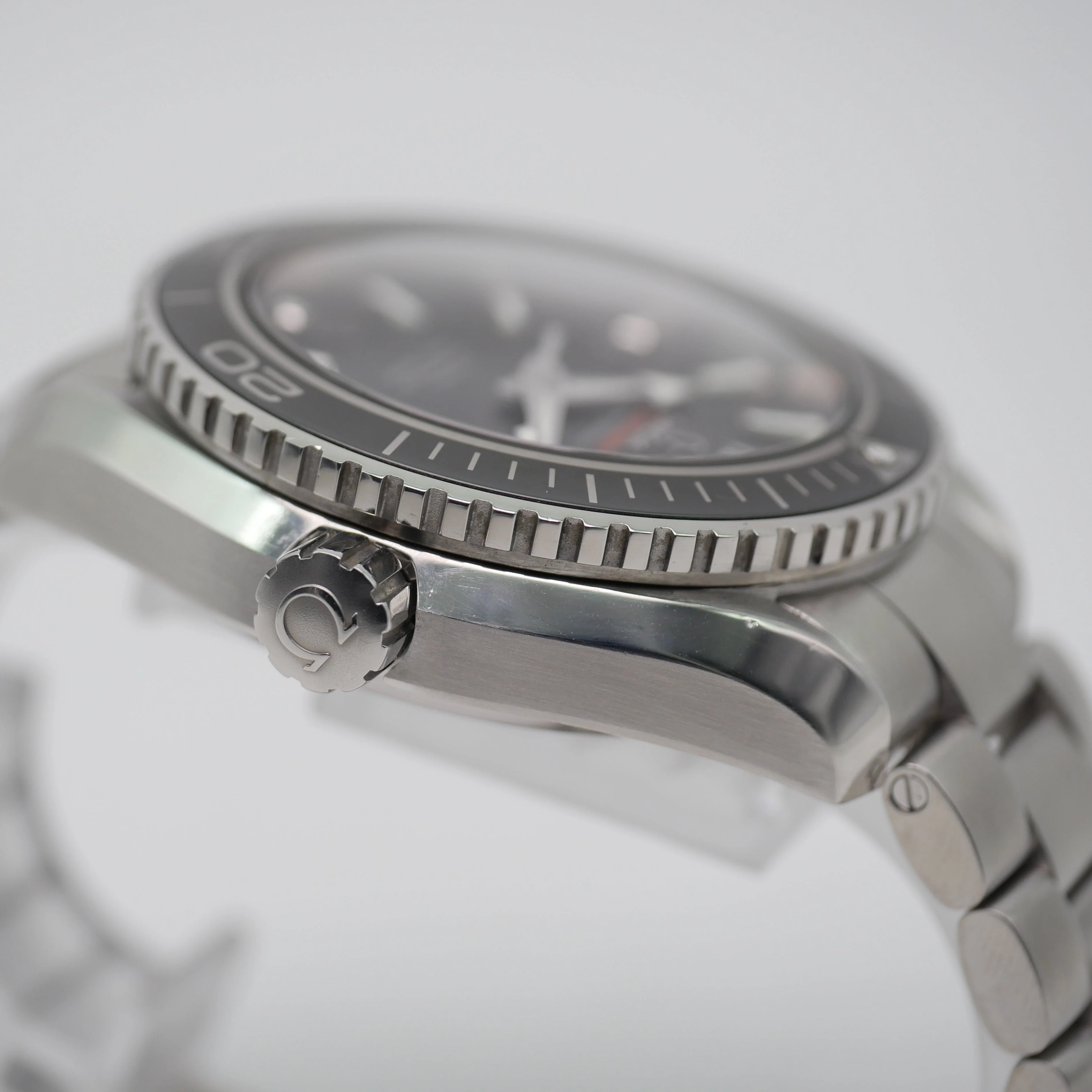 Omega Seamaster Planet Ocean – Ref. 232.30.46.21.01.001, Sehr gut – 7/10