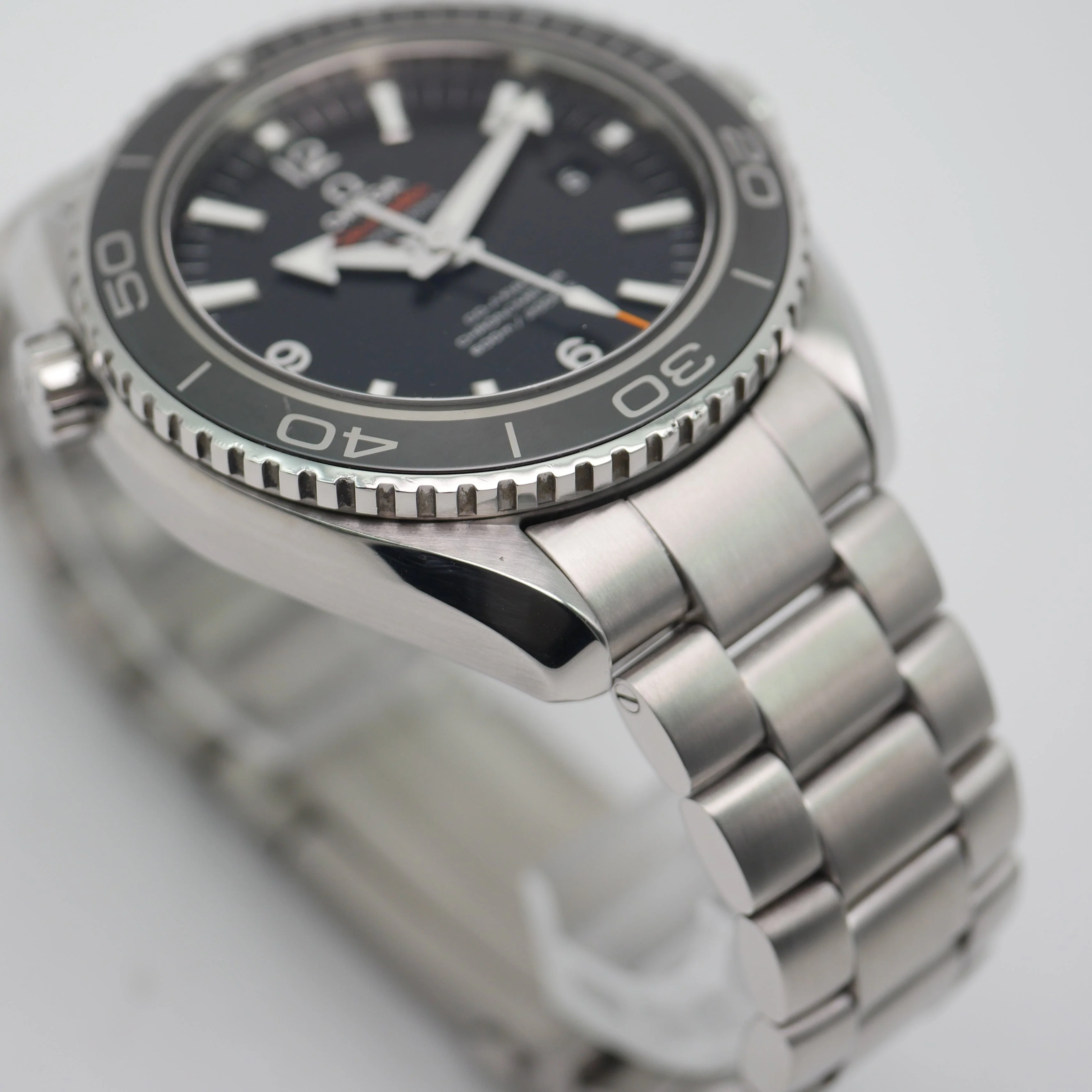 Omega Seamaster Planet Ocean – Ref. 232.30.46.21.01.001, Sehr gut – 9/10