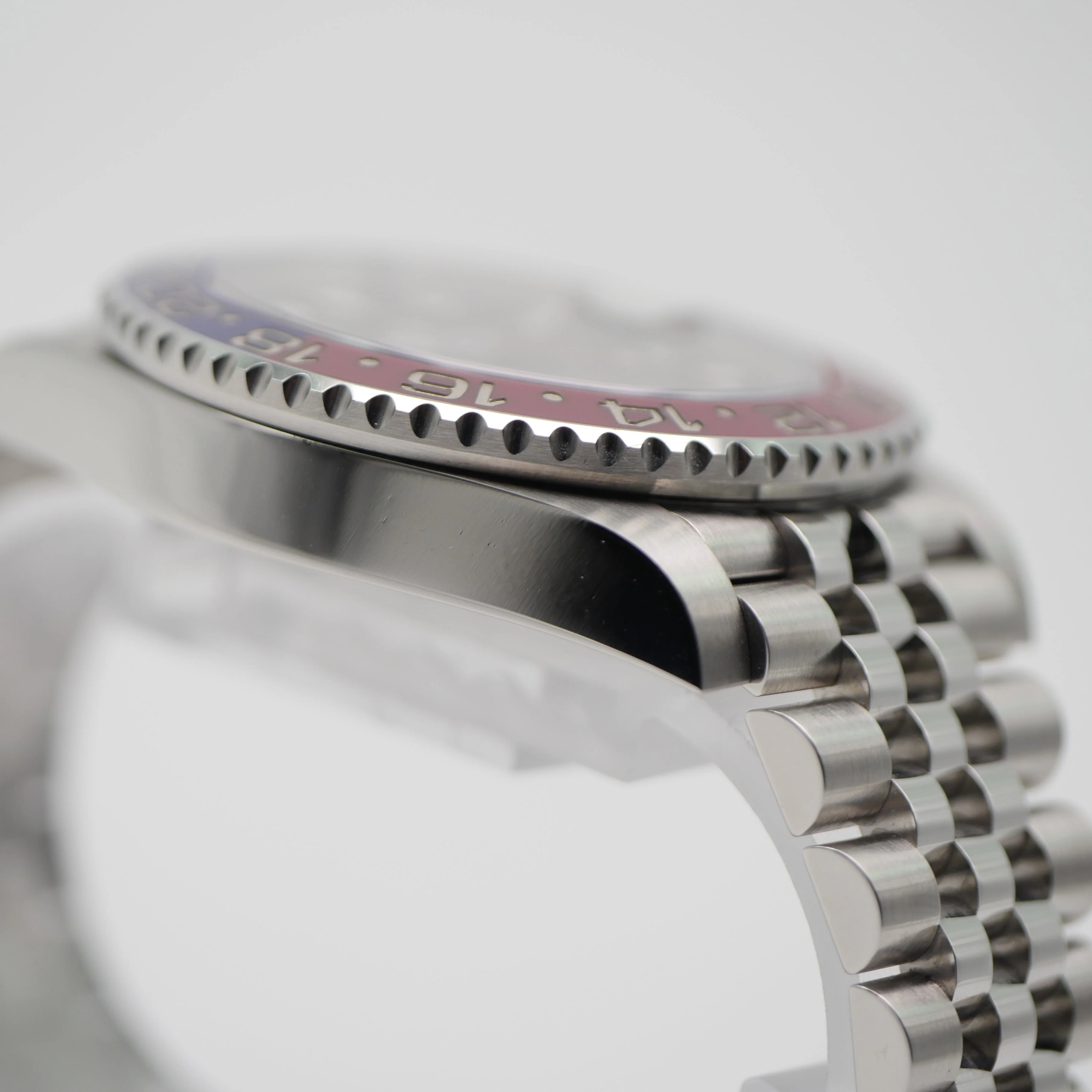 Rolex GMT-Master II – Ref. 126710BLRO, very good – 4/7