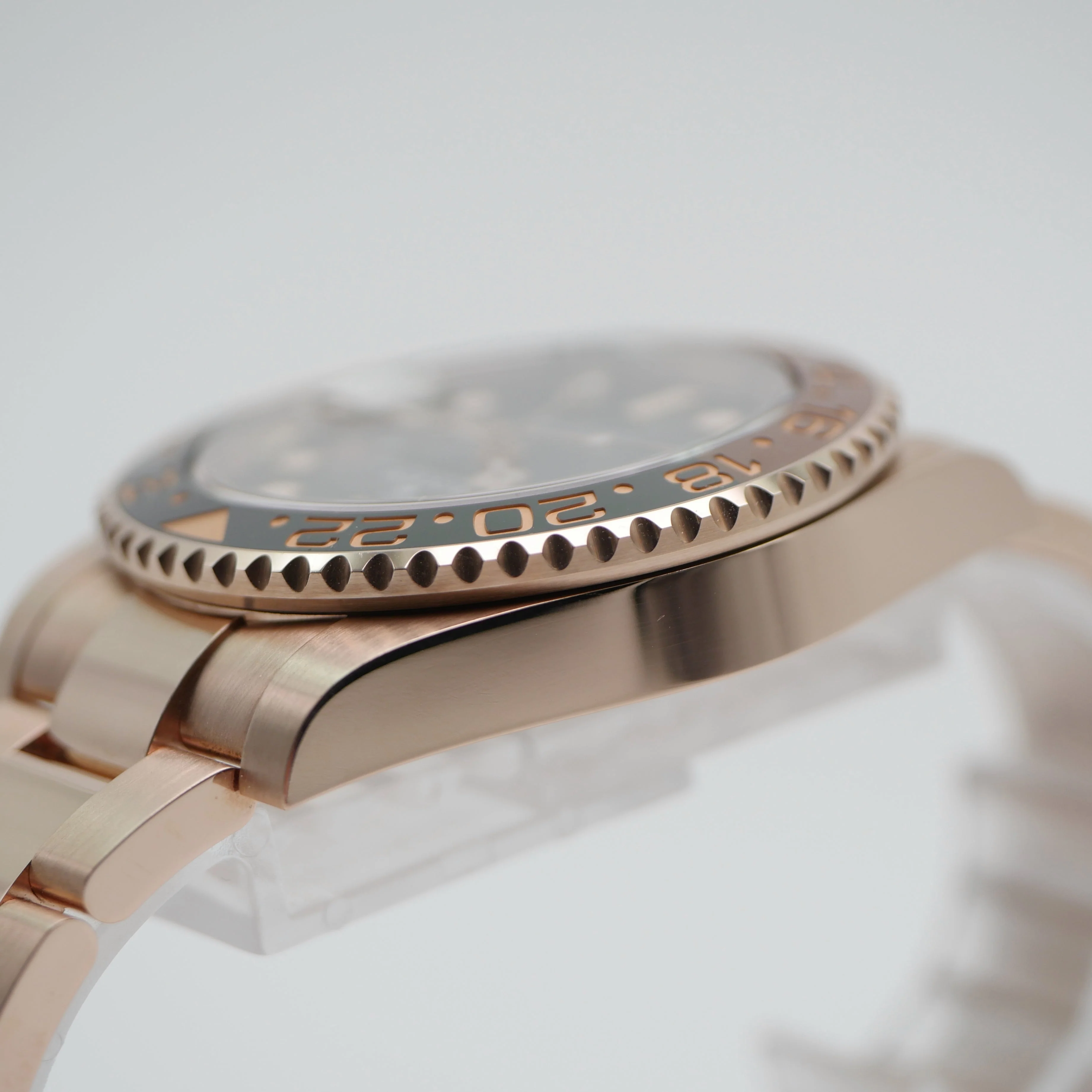 Rolex GMT-Master II – Ref. 126715CHNR, Sehr gut – 13/13
