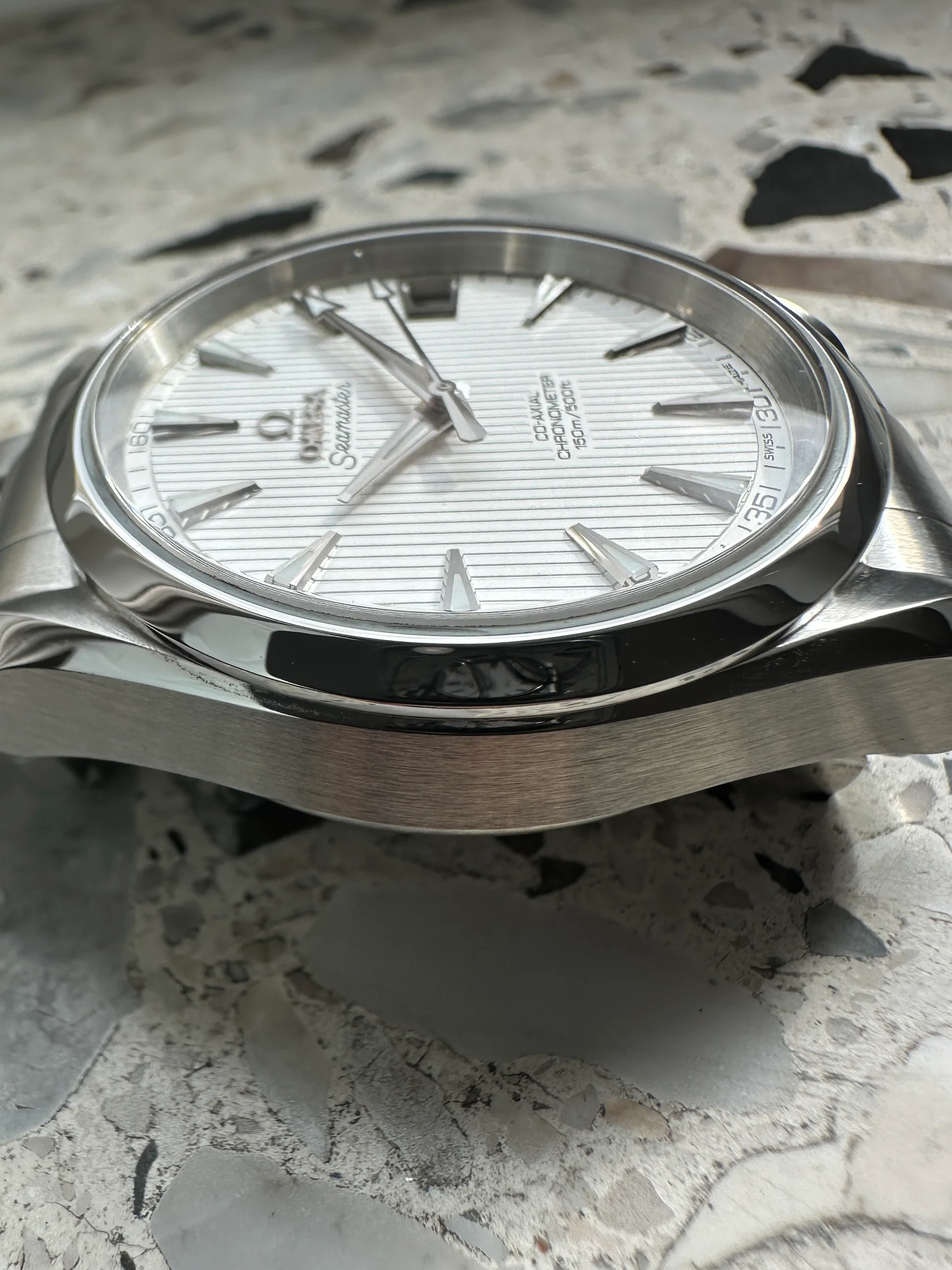Omega Aqua Terra – Ref. 231.10.39.21.02.001, Gut – 9/14