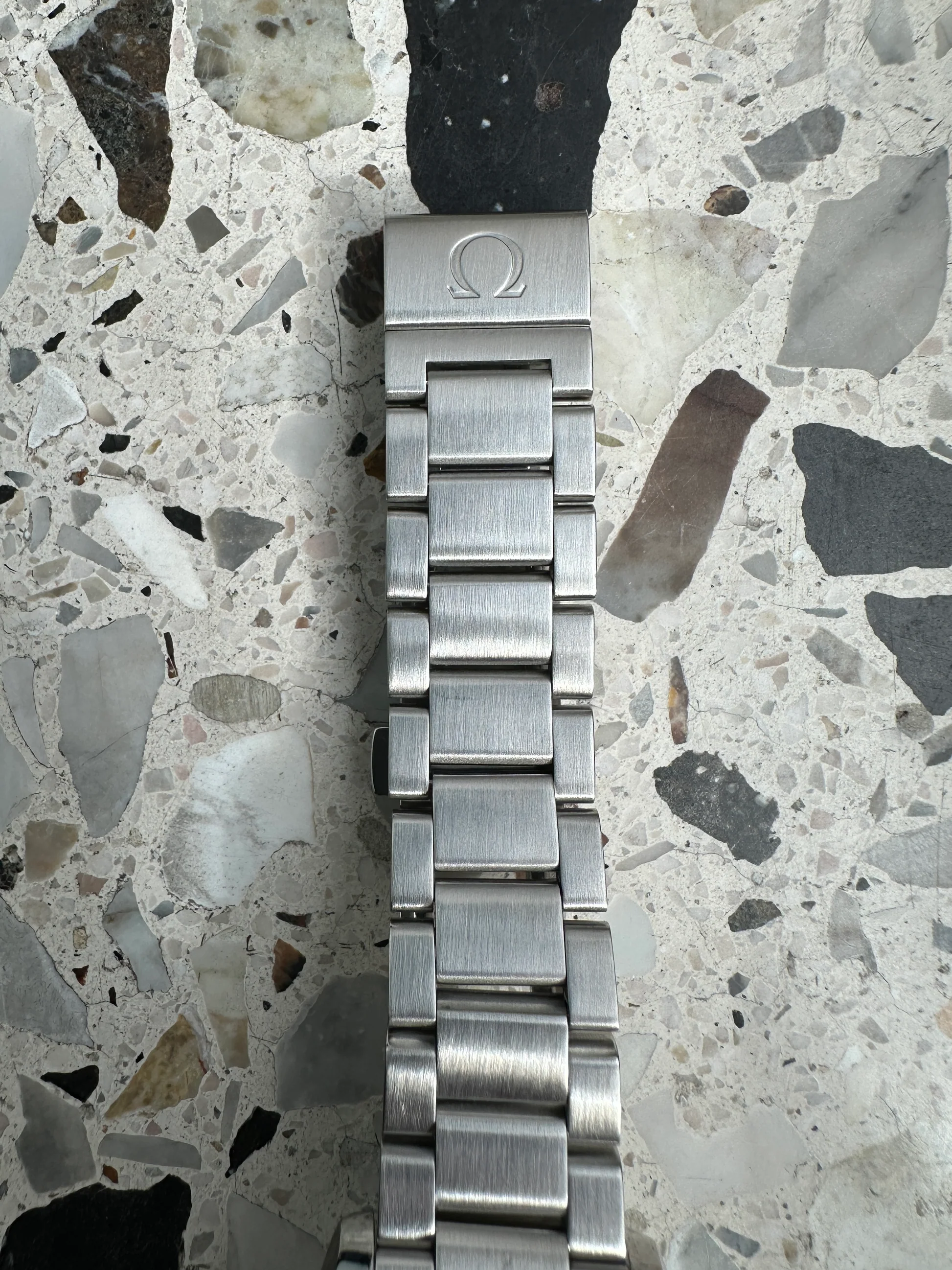 Omega Aqua Terra – Ref. 231.10.39.21.02.001, Gut – 10/14