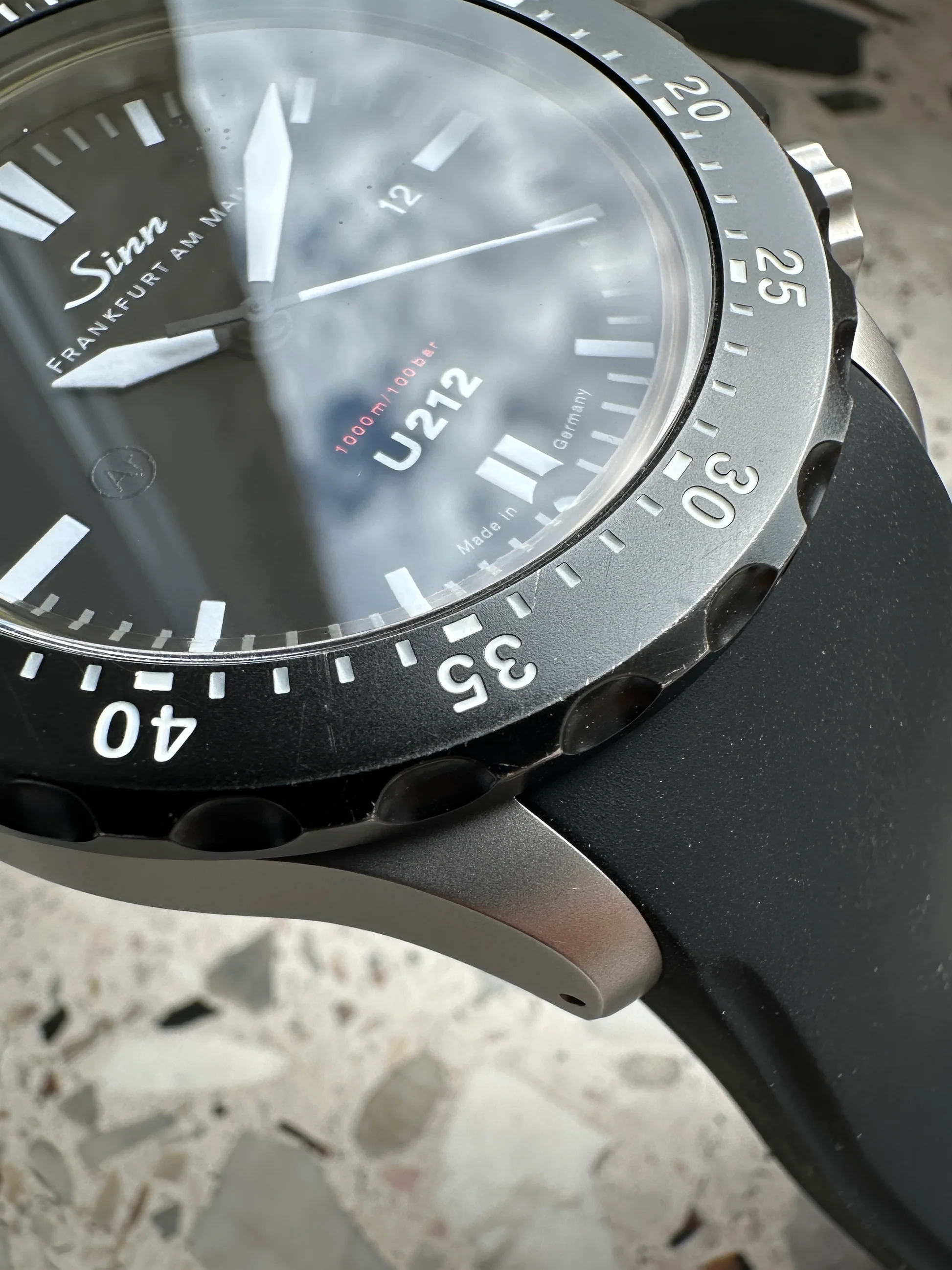 Sinn U212 (Serviced & Full Set) Limitiert auf 212 – Ref. U212, Gut – 4/14