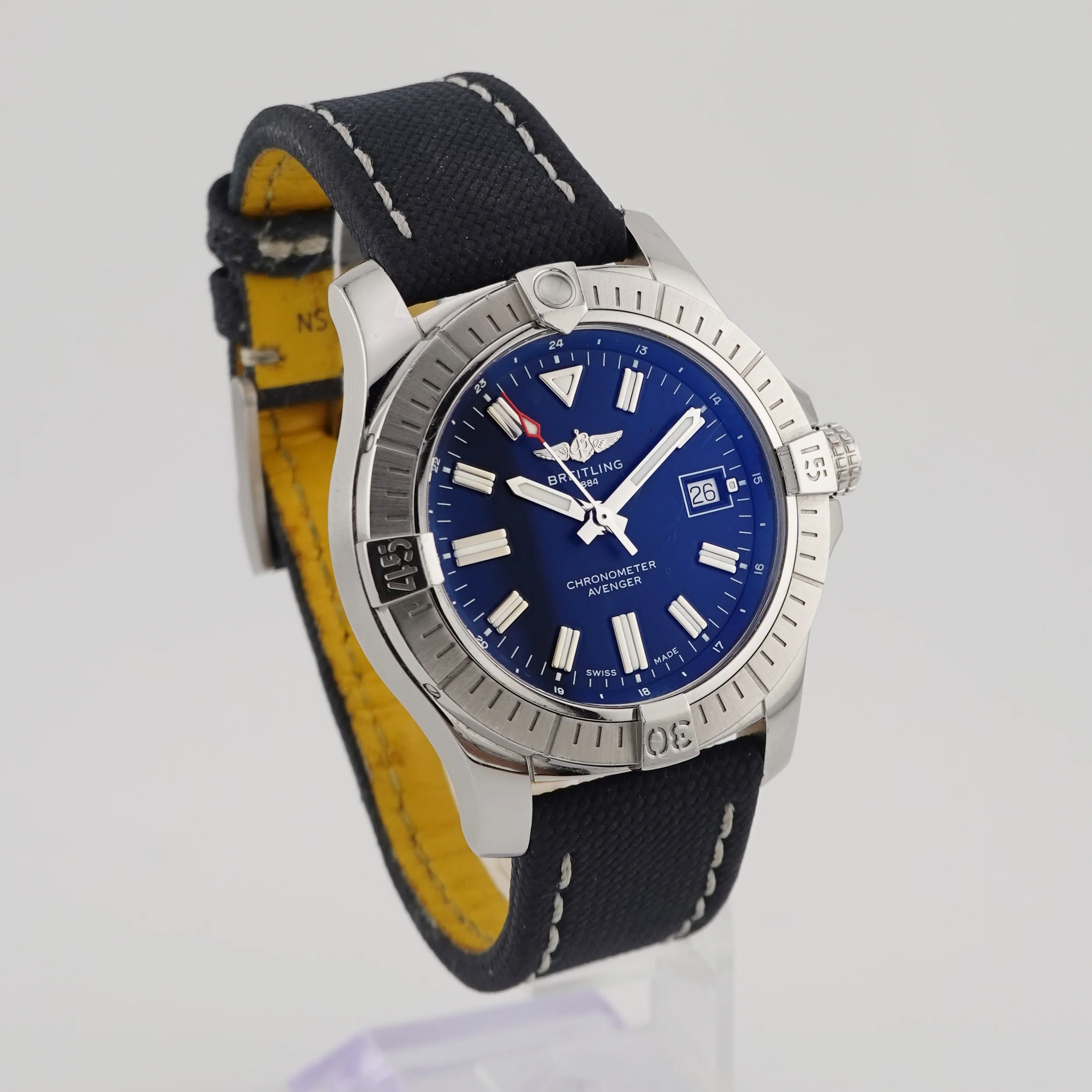 Breitling Avenger – Ref. A17318, Sehr gut – 4/7