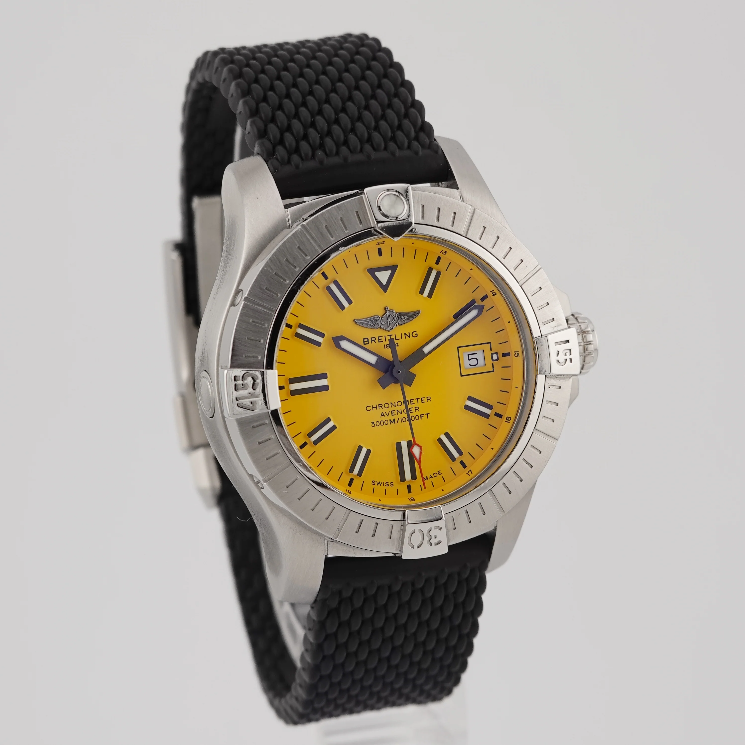 Breitling Avenger – Ref. A173197269482, very good – 2/8