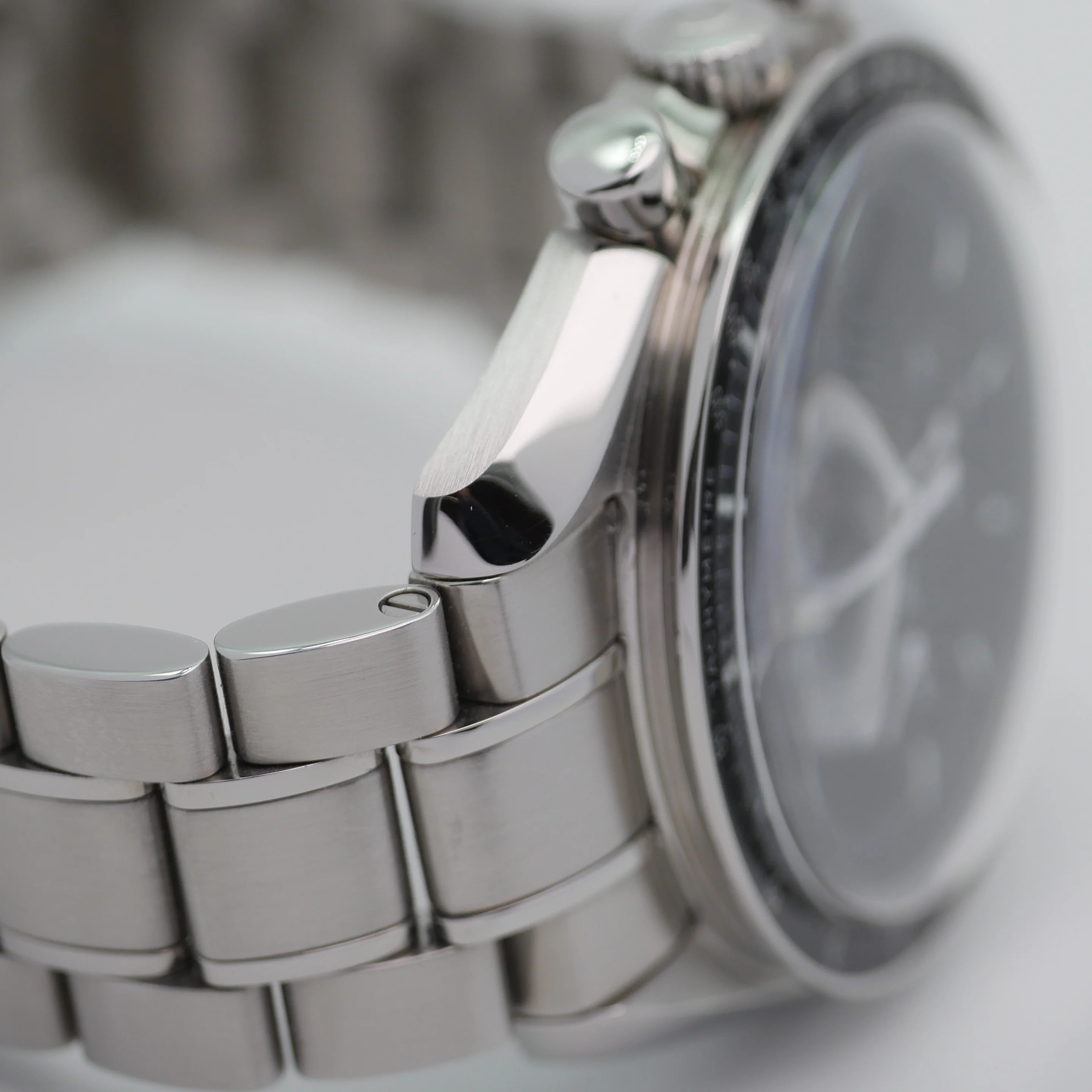 Omega Omega Speedmaster Professional Moonwatch Hesalite – Ref. 31130423001005, Wie neu – 10/11