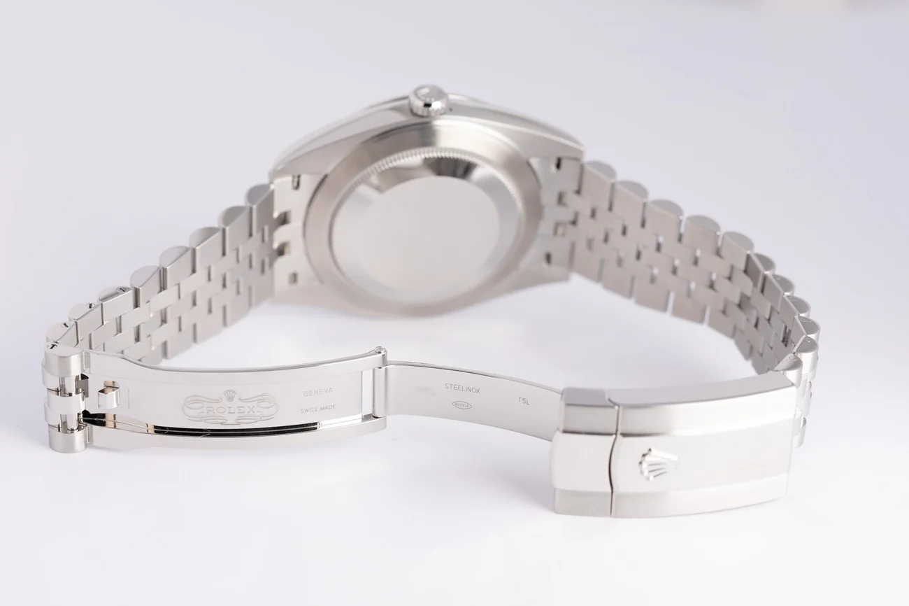 Rolex Datejust 41 – Ref. 126334, Sehr gut – 7/10