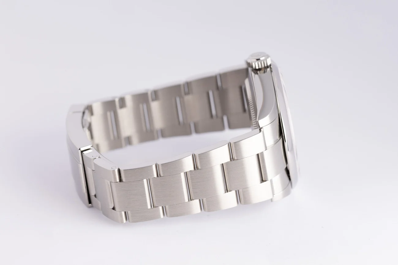 Rolex Oyster Perpetual – Ref. 134300, Sehr gut – 6/10
