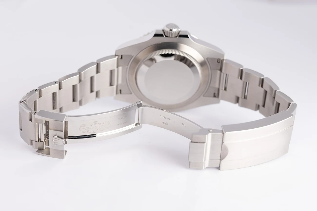 Rolex Submariner – Ref. 124060, Sehr gut – 8/10