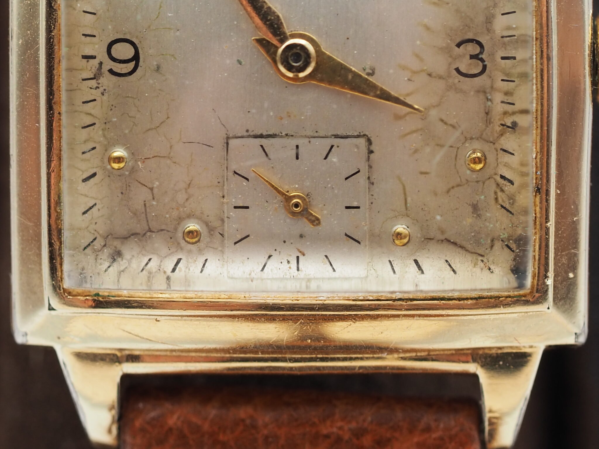 Omega Tank Art Deco – Gebraucht – 10/16
