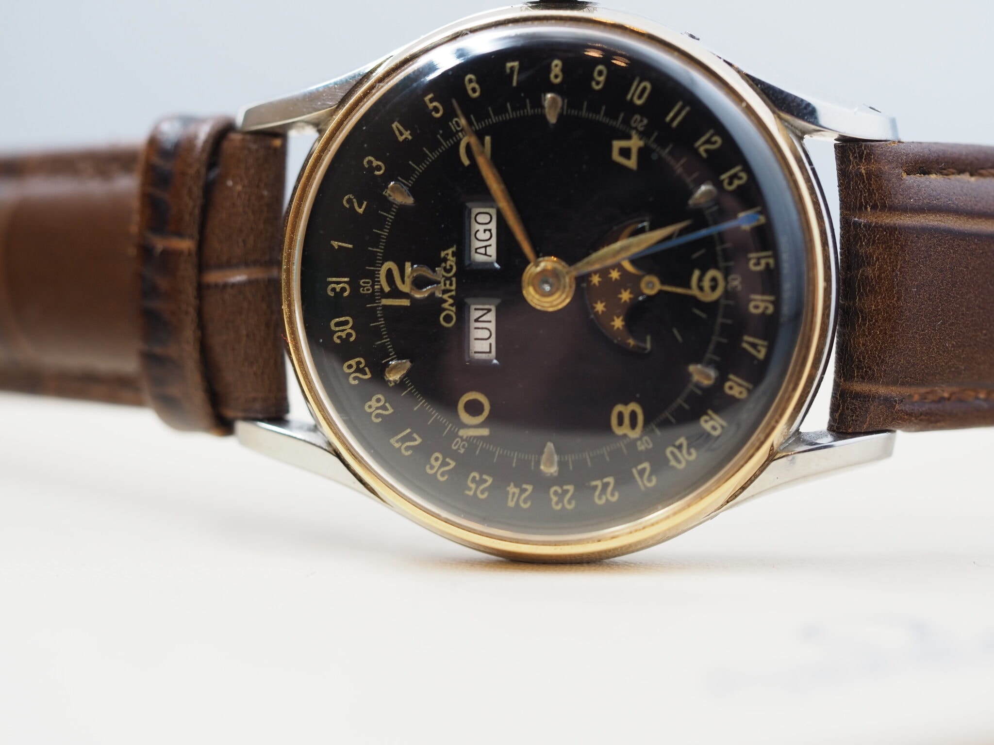 Omega Cosmic Triple Date Moonphase – Ref. 2471-2, Sehr gut – 6/17