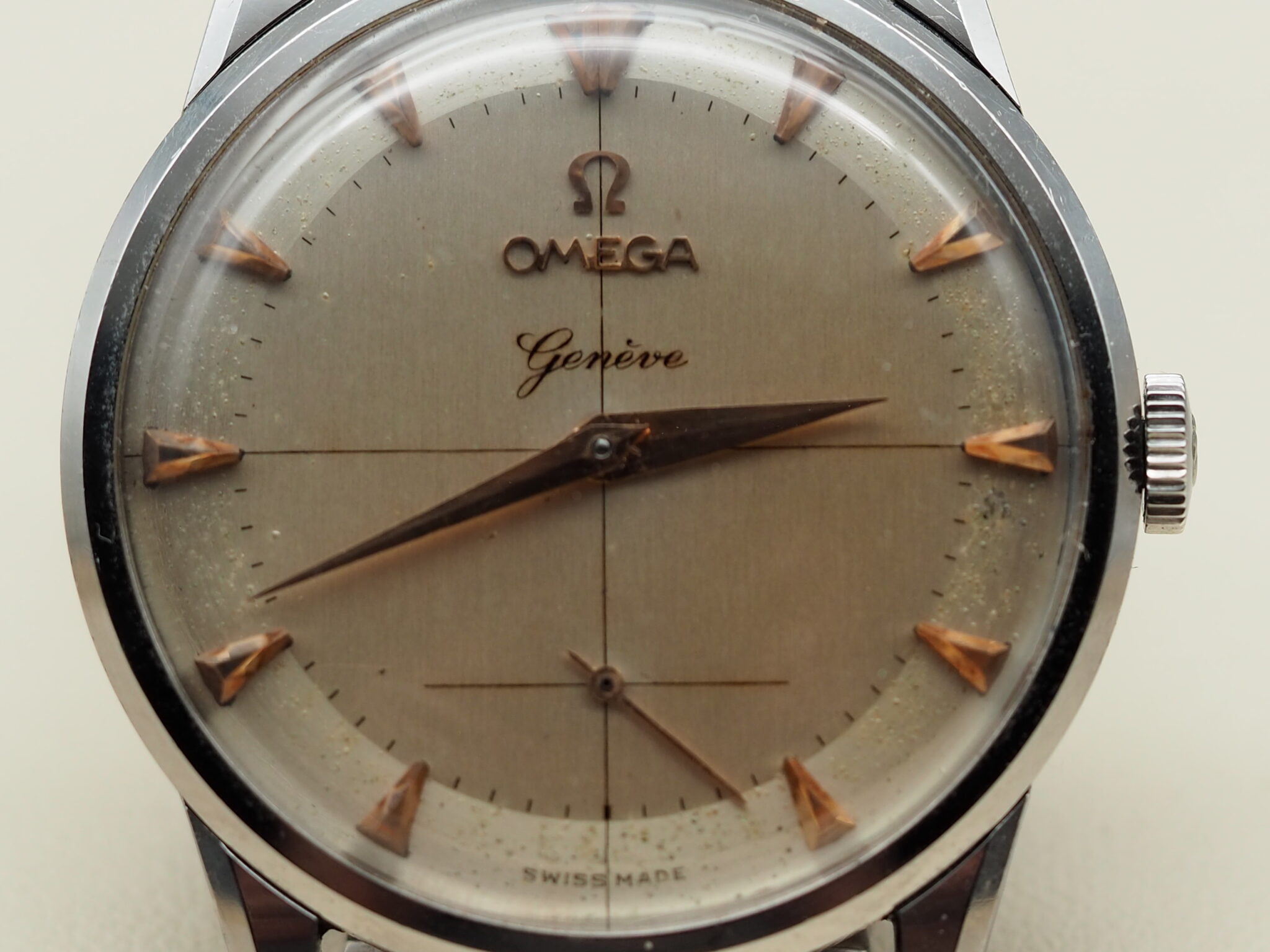 Omega Geneve – Ref. CK 2748-2, Gut – 4/17