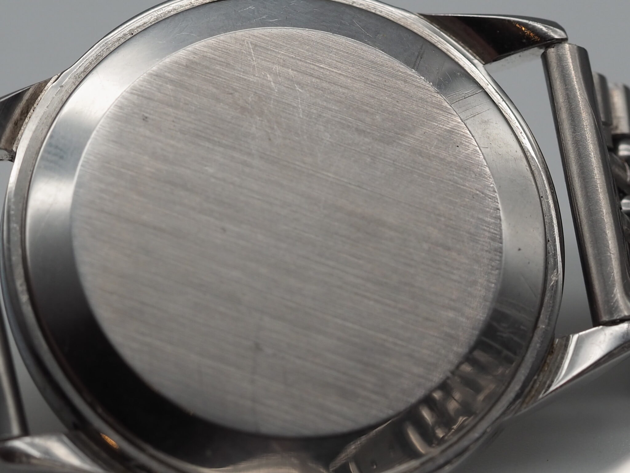 Omega Geneve – Ref. CK 2748-2, Gut – 7/17