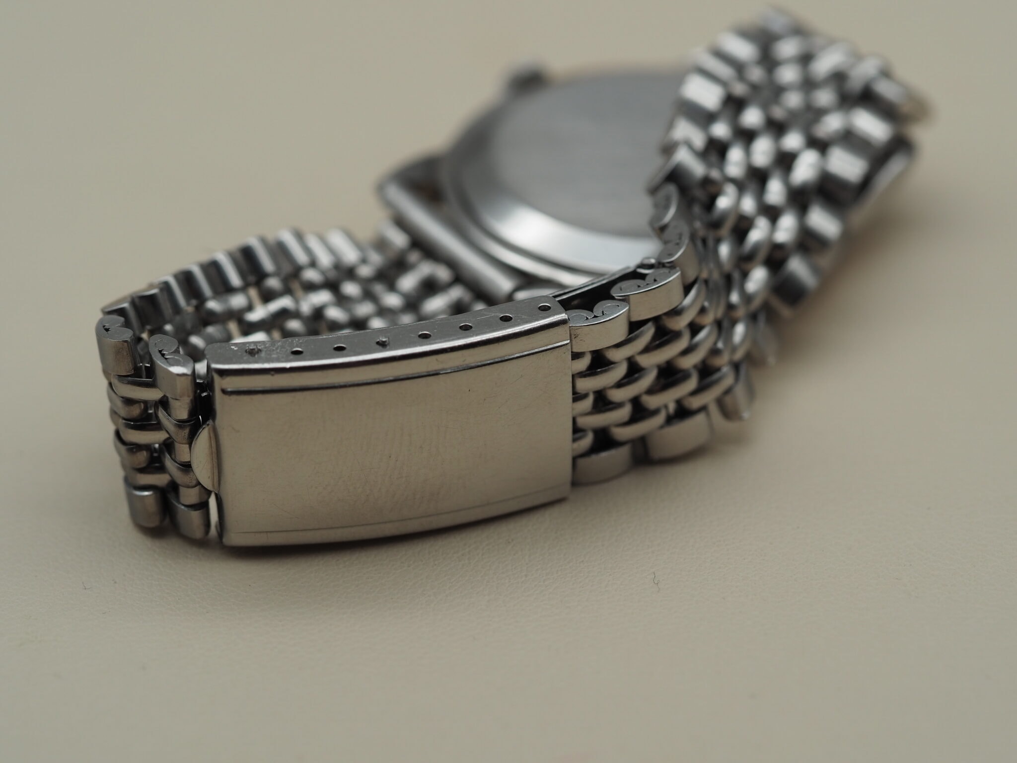 Omega Geneve – Ref. CK 2748-2, Gut – 12/17