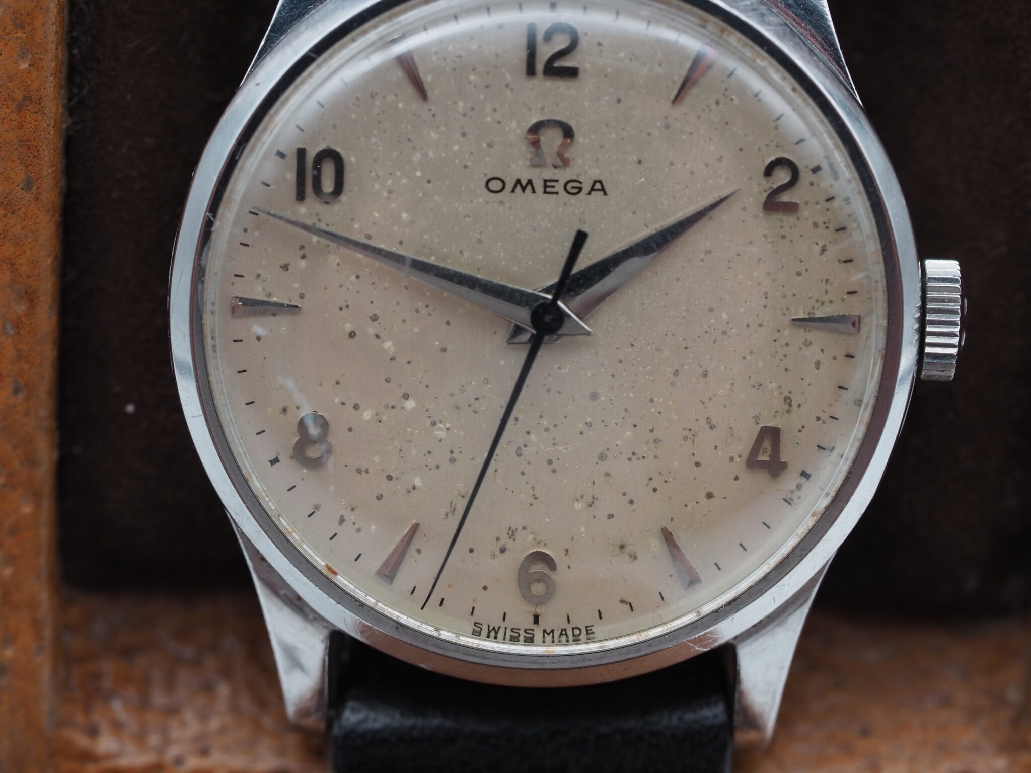 Omega Ref. England, Kaliber 283, aus ca. 1953 – Ref. Dennison, good – 3/15