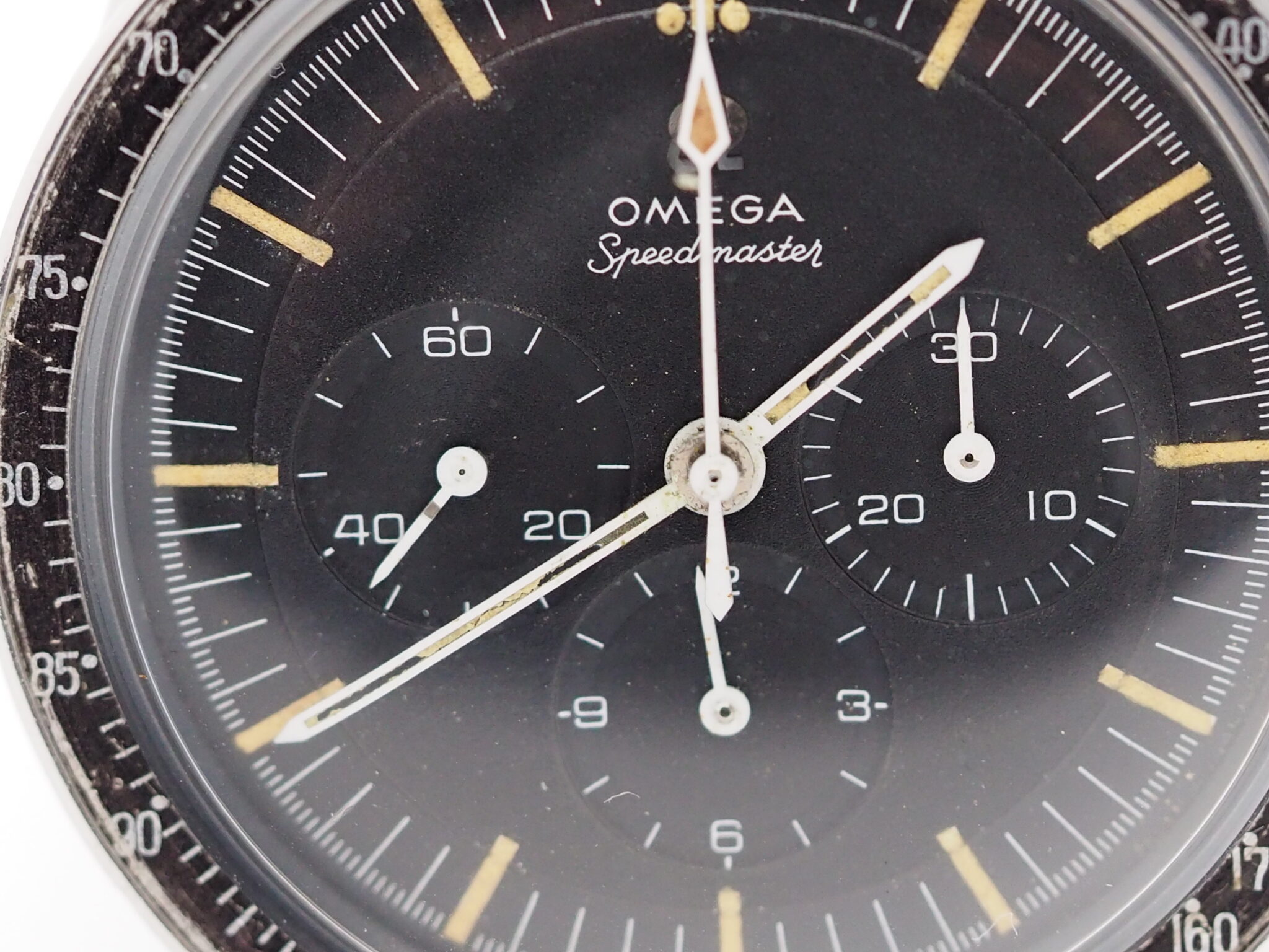 Omega Speedmaster – Ref. 105.003-65, Gebraucht – 10/16