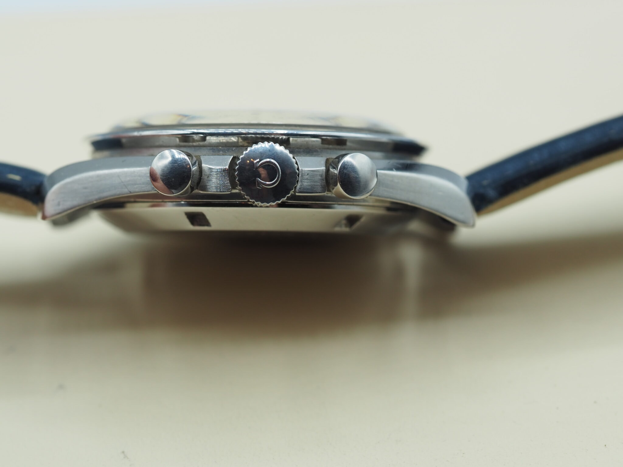 Omega Speedmaster – Ref. 105.012-66, Gut – 11/19