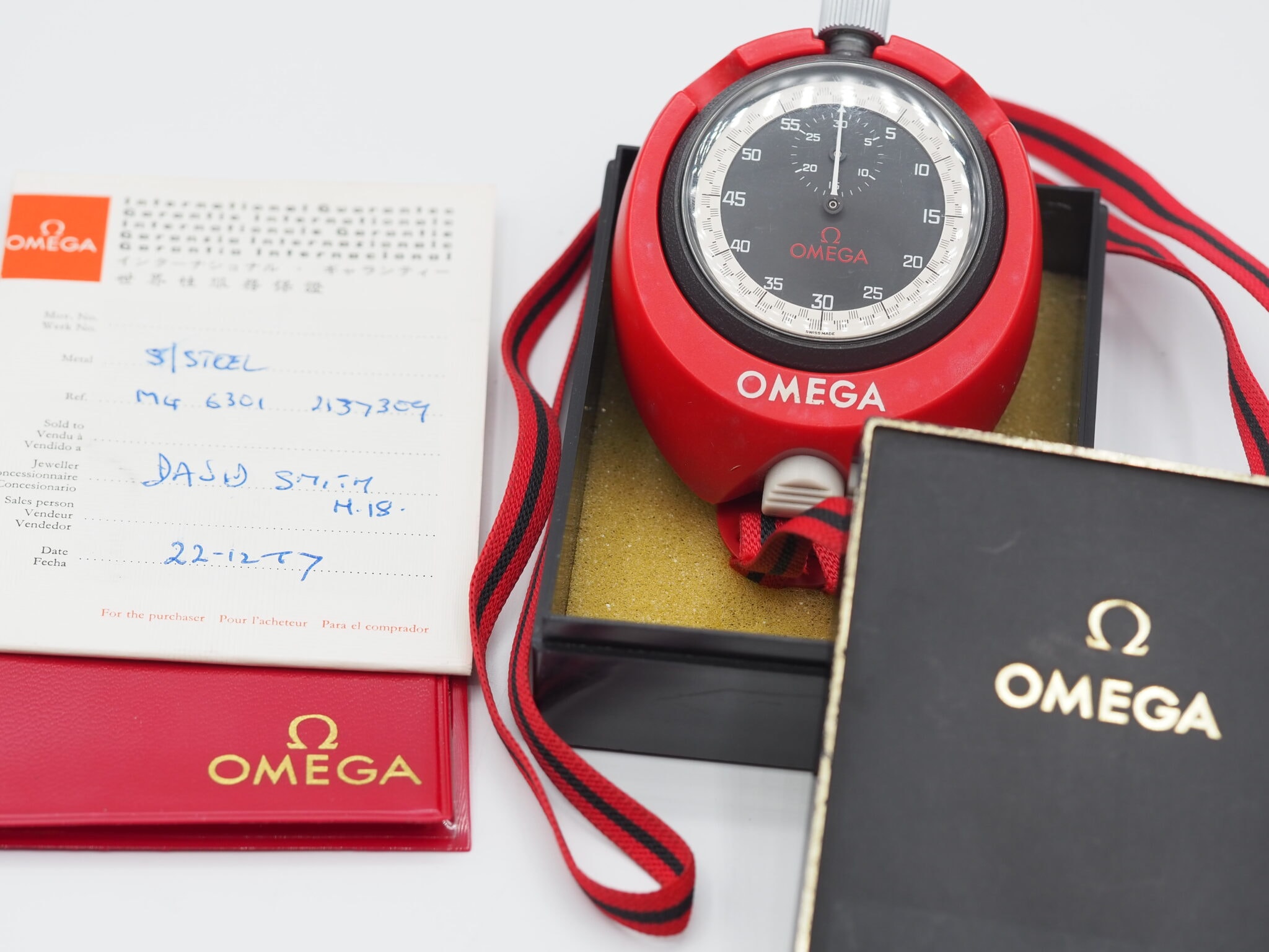 Omega Stopwatch FIFA – Ref. MG 6351, MG 6301, MG 6404, Gut – 8/16