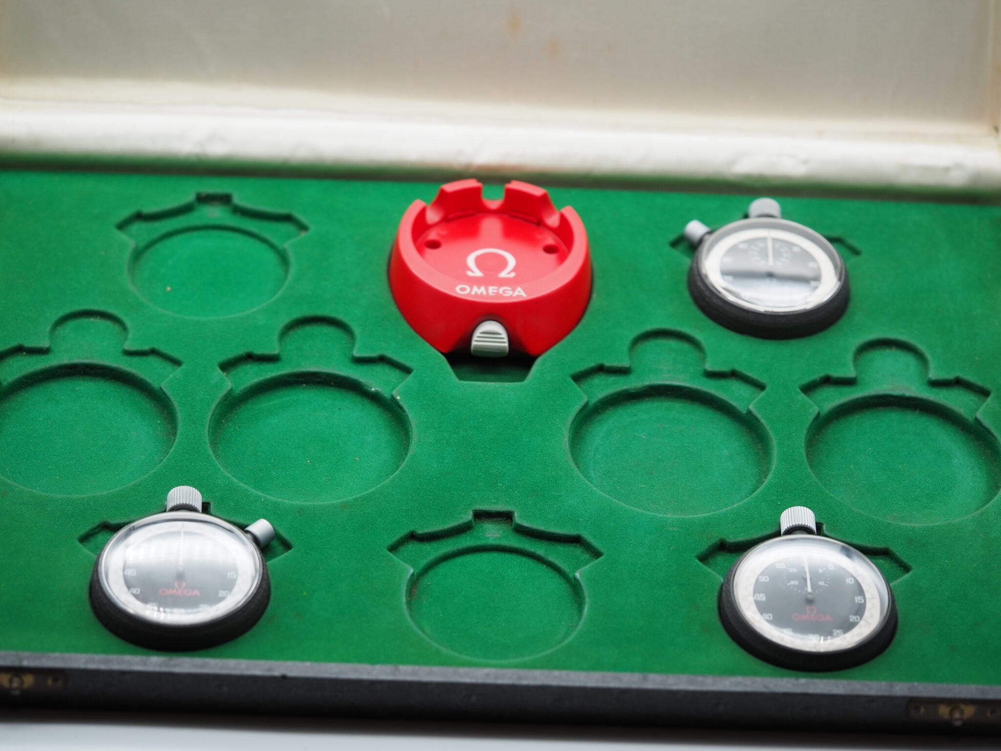 Omega Stopwatch FIFA – Ref. MG 6351, MG 6301, MG 6404, Gut – 13/16