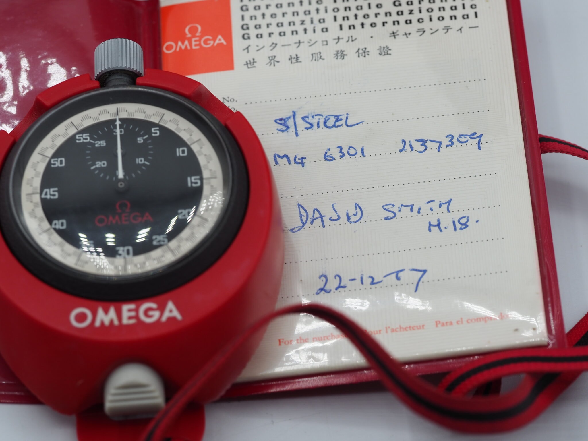 Omega Stopwatch FIFA – Ref. MG 6351, MG 6301, MG 6404, Gut – 15/16