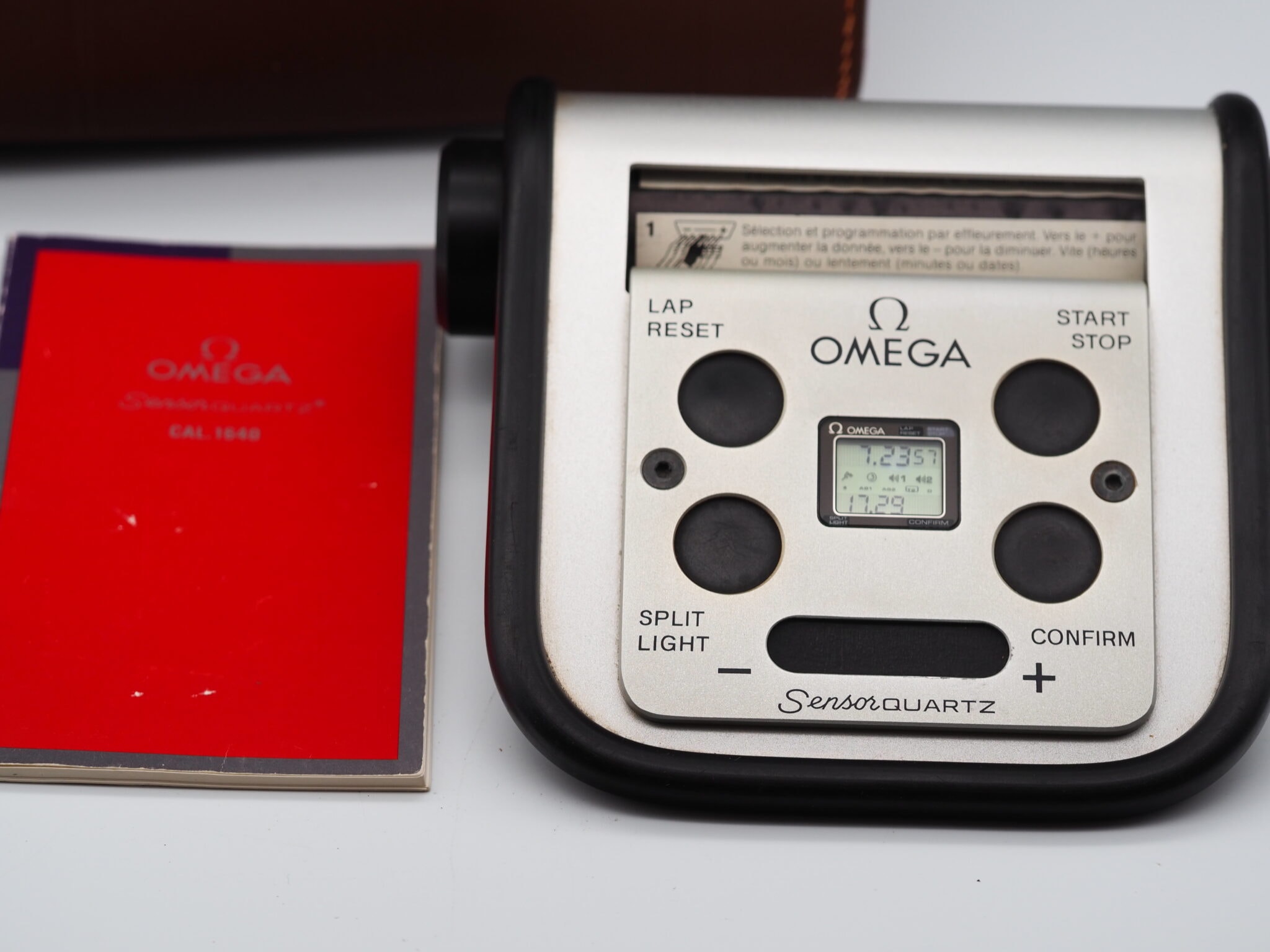 Omega Tischuhr Sensor – Wie neu – 4/12